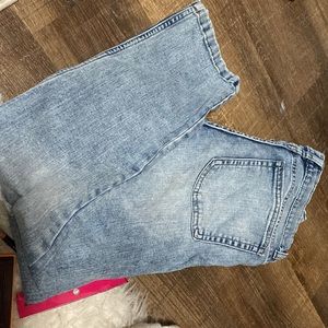 Wash light blue hood codition haven’t been worn size 14 slim